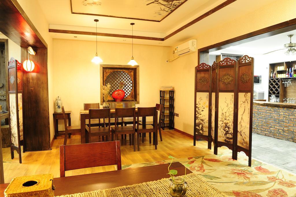 Fenghuang Poshan Inn Фенян Екстериор снимка