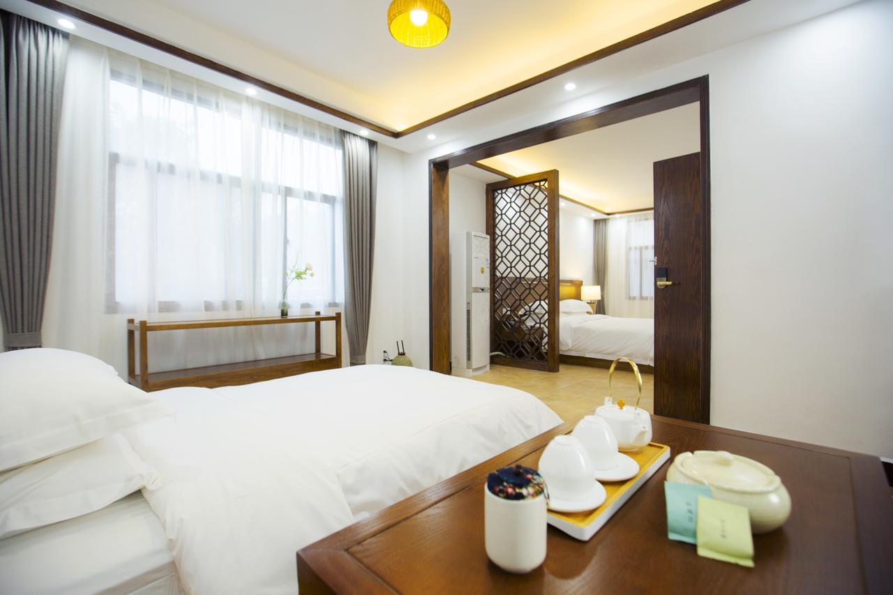Fenghuang Poshan Inn Фенян Екстериор снимка